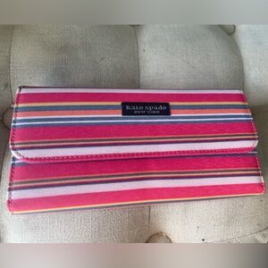 Kate Spade Large Slim Bifold Wallet NWOT- damage on interior